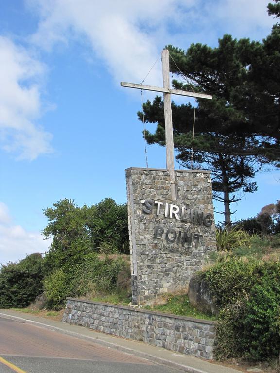 Lands End Hotel Bluff Exterior photo